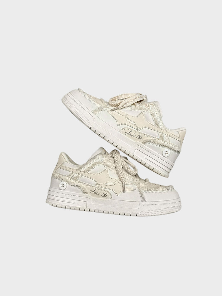 DCRB Broken Creme Sneakers