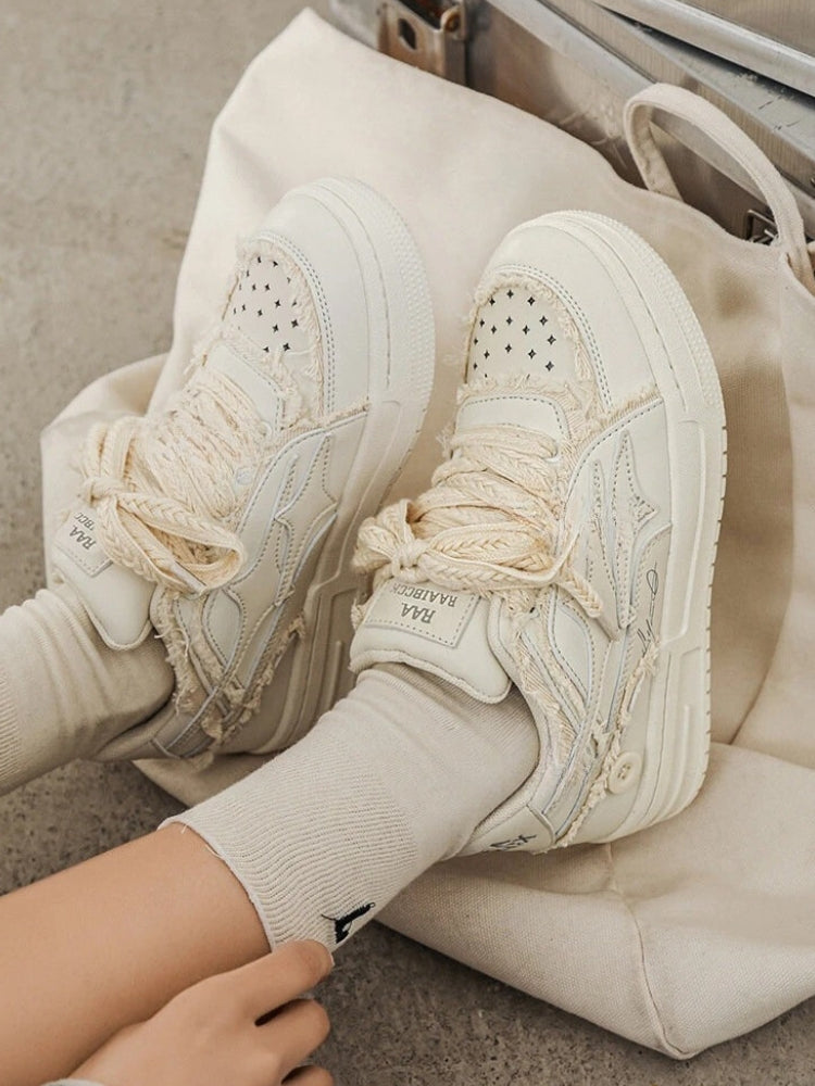 Creme Y2K Sneakers